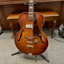 Load image into Gallery viewer, c. 1948 Gibson L-48 Mahogany