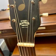 Load image into Gallery viewer, 1950's Harmony Master H945 Archtop