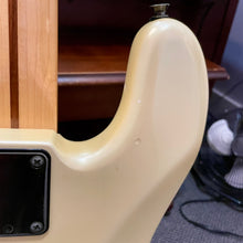 Load image into Gallery viewer, 1985 Fender Jazz Bass Special MIJ