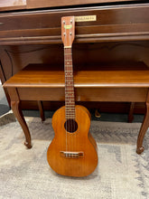 Load image into Gallery viewer, 1950's Harmony Baritone Ukulele