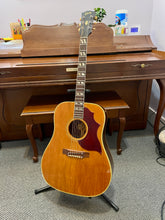 Load image into Gallery viewer, 1968 Gibson Country Western Natural