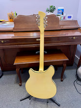 Load image into Gallery viewer, 1978 Rickenbacker 360/12 Rare Whiteglo