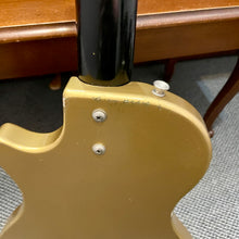 Load image into Gallery viewer, 1962 Supro 3033s Gold