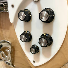 Load image into Gallery viewer, 2001 Rickenbacker 360/12 Maple Glo