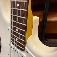 Load image into Gallery viewer, Warmoth/Grosh Parts Strat - White