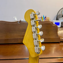 Load image into Gallery viewer, Warmoth/Grosh Parts Strat - White