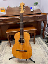 Load image into Gallery viewer, 1960's DiGiorgio Classical - Super Son Model