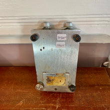 Load image into Gallery viewer, Used Mosrite Fuzz Rite