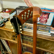 Load image into Gallery viewer, 1917 Gibson Style U Harp Guitar
