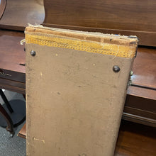 Load image into Gallery viewer, 1958 to mid 1959 Fender Tweed Strat Case
