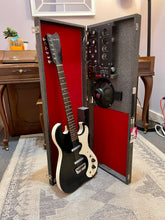 Load image into Gallery viewer, 1965 Silvertone #1449 Amp in Case