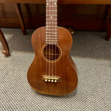 Load image into Gallery viewer, 1960's Gibson TU-1 Tenor Ukulele