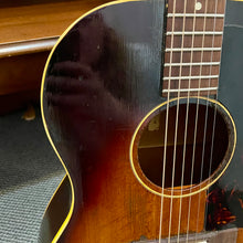 Load image into Gallery viewer, 1963 Gibson LG-1 Sunburst