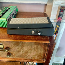Load image into Gallery viewer, Used Modtone MT Vol Excelerator Pedal