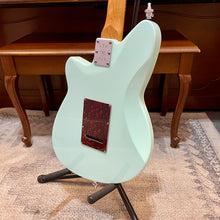 Load image into Gallery viewer, 2018 Reverend Double Agent W - Chronic Blue