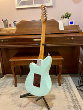 Load image into Gallery viewer, 2018 Reverend Double Agent W - Chronic Blue