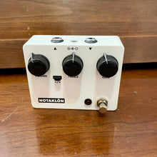 Load image into Gallery viewer, Used JHS NotaKlon Pedal from Kit