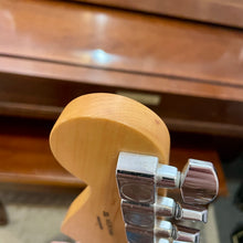 Load image into Gallery viewer, 2020 Fender 75th Anniversary Stratocaster Silver