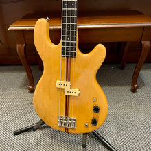 Load image into Gallery viewer, 1980s Kramer DMZ 4001 Maple
