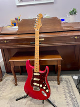 Load image into Gallery viewer, 2003-2004 Fender Strat Matte Red