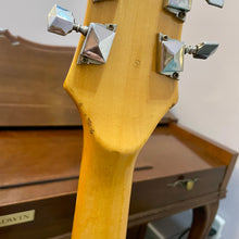 Load image into Gallery viewer, 1960's Mosrite Celebrity 1 Hollowbody