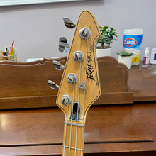 Load image into Gallery viewer, 1978 Peavey T-40 Bass