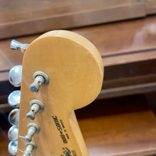 Load image into Gallery viewer, 1994 Fender Duo Sonic Black