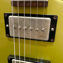 Load image into Gallery viewer, 2007 Fender Toronado GT HH Olive Green Metallic