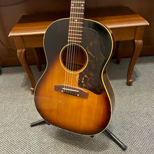 Load image into Gallery viewer, 1964 Gibson LG-1 Acoustic