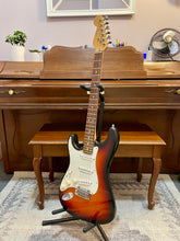 Load image into Gallery viewer, 1996 Fender 50th Anniversary Left-Handed Stratocaster