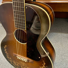 Load image into Gallery viewer, 1930's Oahu Model 71k Hawaiian Guitar
