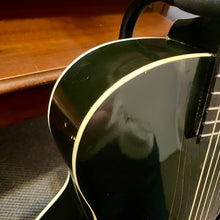 Load image into Gallery viewer, 1960's Harmony H950 Archtop