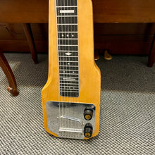 Load image into Gallery viewer, 1950's Magnatone G-65-w8 Lap Steel