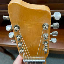 Load image into Gallery viewer, 1950's Magnatone G-65-w8 Lap Steel