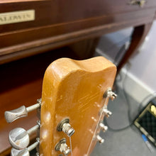 Load image into Gallery viewer, 1950's Magnatone G-65-w8 Lap Steel