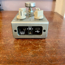 Load image into Gallery viewer, Used Source Audio C4 Synth Pedal