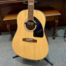 Load image into Gallery viewer, 2000's Epiphone AJ28S NS Acoustic