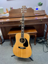 Load image into Gallery viewer, 1970's CF Mountain W-500D Acoustic