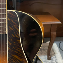 Load image into Gallery viewer, 1939 Recording King M-3 Archtop