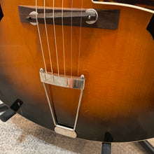 Load image into Gallery viewer, 1939 Recording King M-3 Archtop