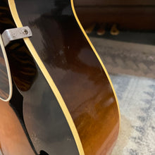Load image into Gallery viewer, 1939 Recording King M-3 Archtop