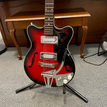 Load image into Gallery viewer, 1960's Fiama Hollowbody