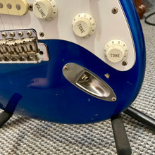 Load image into Gallery viewer, 1984 Squier Stratocaster MIJ Metallic Blue