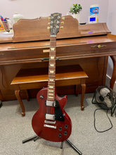 Load image into Gallery viewer, 2007 Gibson Les Paul Studio Faded Cherry