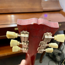 Load image into Gallery viewer, 2007 Gibson Les Paul Studio Faded Cherry