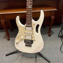 Load image into Gallery viewer, 1997 Ibanez Steve Vai JEM-555 Lefty