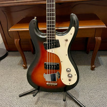 Load image into Gallery viewer, 1967-1968 Mosrite Transitional Year Ventures Mark X Bass