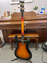 Load image into Gallery viewer, 1967-1968 Mosrite Transitional Year Ventures Mark X Bass