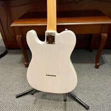 Load image into Gallery viewer, Bradfute Thinline Partcaster White