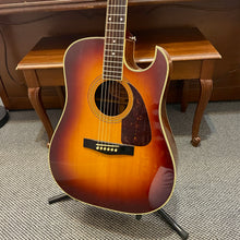 Load image into Gallery viewer, 1987 Fender F-265c Florentine Acoustic